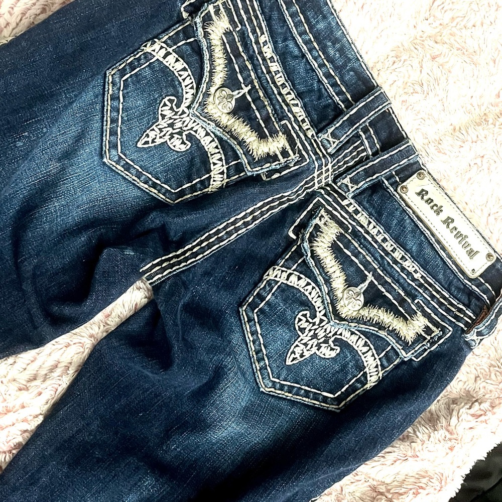 Rock Revival Bootcut Jeans in size 26x34